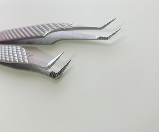 Fiber Tip Tweezers